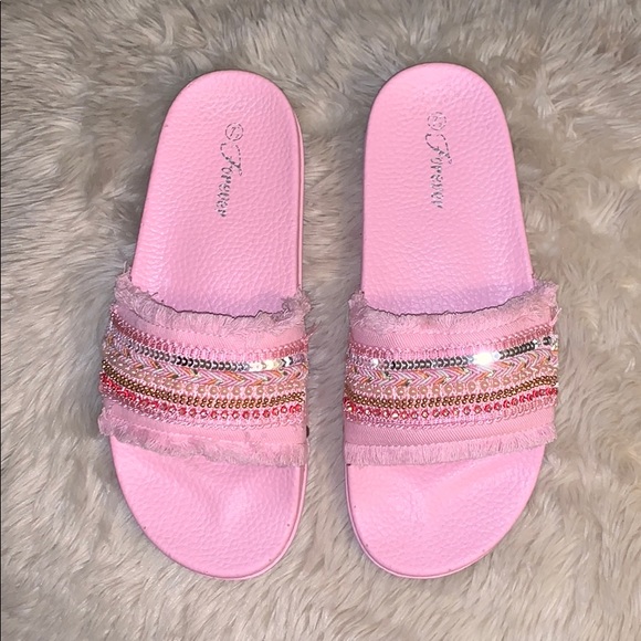 Pink Boho Slides - Picture 1 of 6